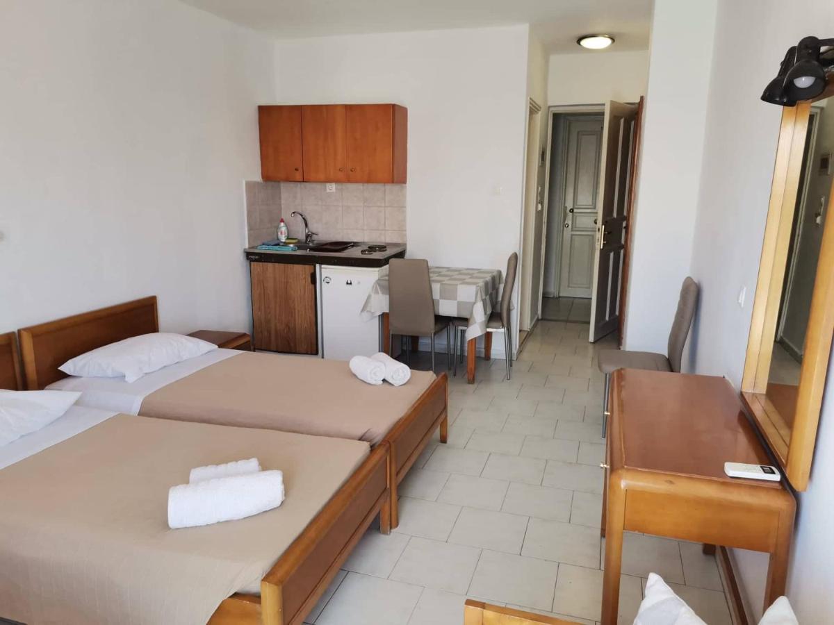 Pantheon Apartments Kos-stad Buitenkant foto